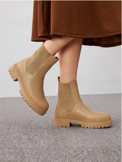 Chunky Chelsea Støvler – Stil & Komfort i Creme